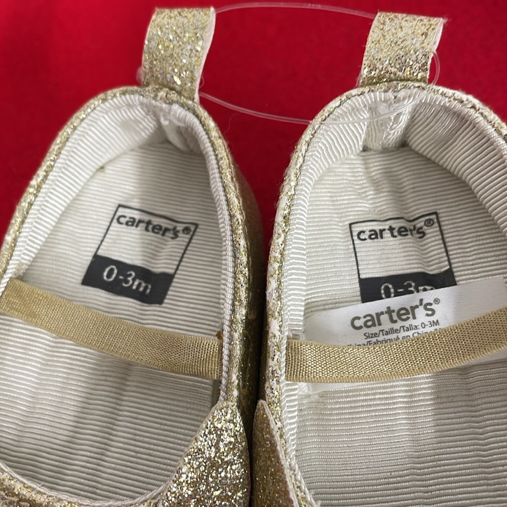 Carter's infant girls shoes size 0-3 months Lot of 2 - Picture 5 of 5